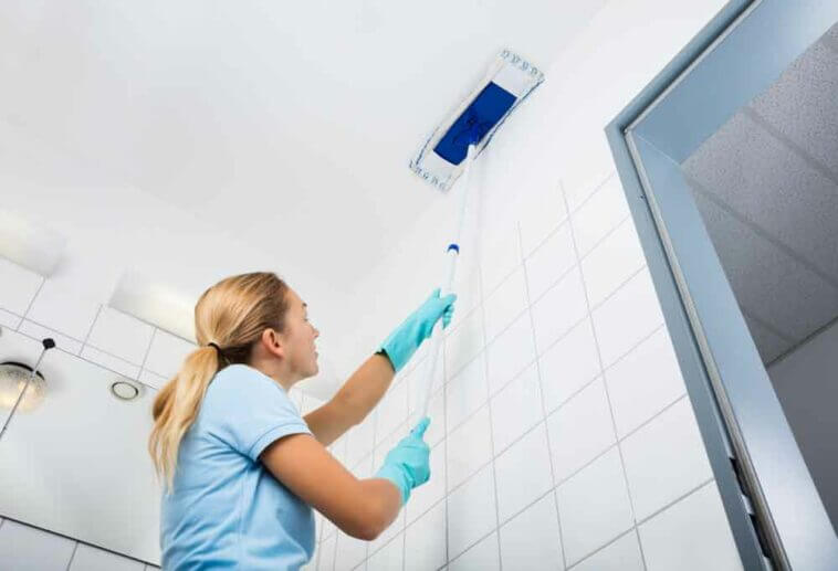 How to clean your home ceiling